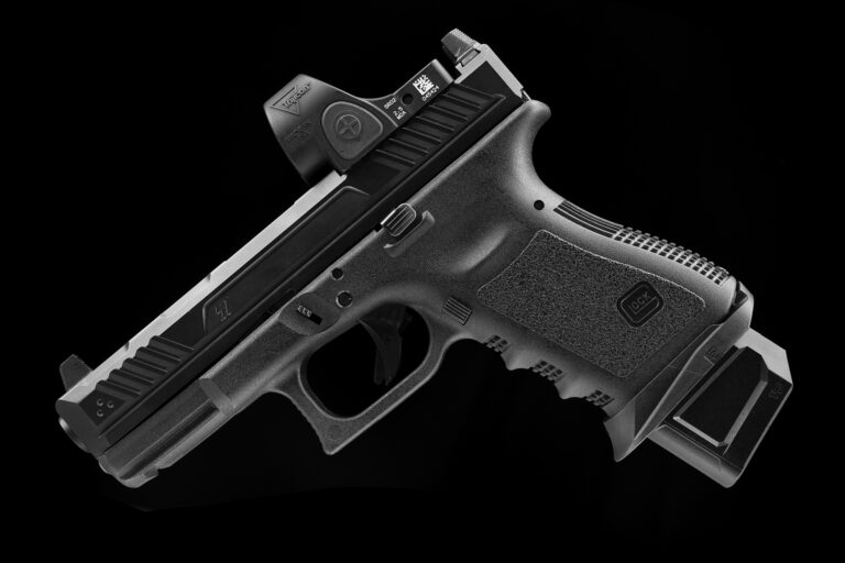 Strike Industries Magwell for Glock 19/23 Gen3